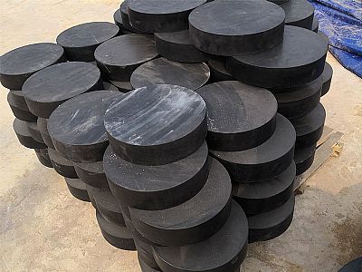 榆林板式橡胶支座由若干层橡胶片与薄钢板经加压硫化